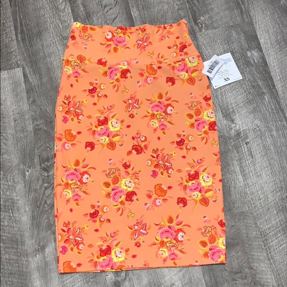 Lularoe Cassie